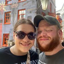 What is the safest way to transport a 30-gallon fish tank?