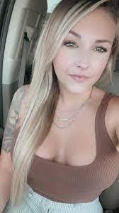 Alexis Sather's Instagram, Twitter & Facebook