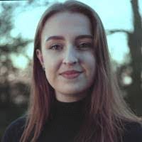 Isabelle Walls's Instagram, Twitter & Facebook