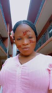 Boyfriend urinates in container due to dark fear