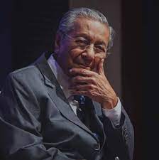 Malaysia coronavirus update with statistics and graphs: Perdana Menteri Malaysia Ke7 Tun Mahathir Photos Facebook