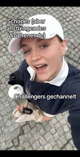 Girl Dinner Berlin Pizza