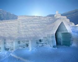 Lacul bâlea este un lac glaciar (format în circ glaciar) situat la o altitudine de 2034 m, în munții făgăraș, județul sibiu. Hotelul De Gheata Romania AcasÄƒ