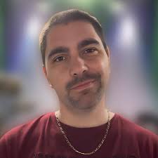 Vous n'avez pas pu fêter la nouvelle année ? Ou vous n'en n'avez pas eu  assez ? Alors RDV à la Tavarn Ar Roue Morvan pour le traditionnel 32! 😁😍  Bonne ambiance