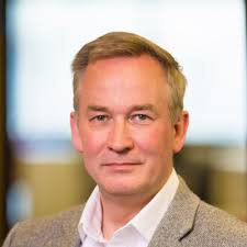 This little girl is me.