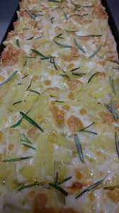 Pizza al piatto o pizza in teglia? Pizza In Teglia Romana Con Patate Bild Von L Angolo Della Pizza Campi Bisenzio Tripadvisor