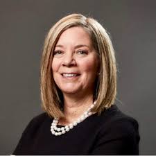 In honor of Int'l Womens Day over the weekend, I wanted to share some of  the women who have impacted not only my career but my life over the years  🤍. |