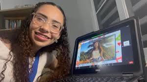 Hispanic Heritage Youth Awards Nos place anunciarle que nuestra estudiante  Jenitza Ortiz fue la ganadora del Bronze Recipient en la categoría Business  & Entrepreneurship del Hispanic Heritage Youth Award. Cabe señalar que