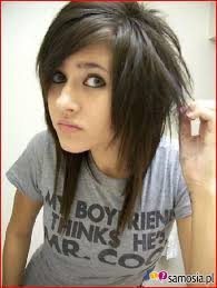 If you want to be authentic, consider something like this. Being Wild And Cute With Emo Hairstyles For Girls Medium Hair Styles Emo Haircuts Hair Styles