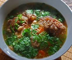 It's a perfectly deliciously and hearty dish. Kinda Local Kine Oxtail Soup Mmm Yoso