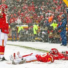 The denver broncos are scheduled to host the kansas city chiefs on sunday afternoon. Let It Snow Kansas City Chiefs Ready To Extend Winning Streak Vs Denver Broncos Sports Illustrated Kansas City Chiefs News Analysis And More