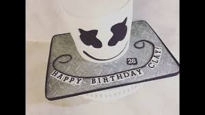 Fortnite fortnite cake gâteau lama marshmello face dance danse pinata fondant. Making Clay A Dj Marshmellow Cake Youtube