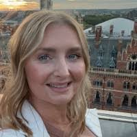 Vicky Kidd's Instagram, Twitter & Facebook