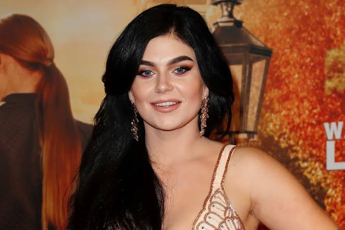 Roxeanne Hazes volgt haar eigen muzikale pad op nieuw album