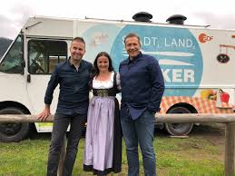 Maybe you would like to learn more about one of these? Stadt Land Lecker Herrmann Vs Holzer Markus Holzer Markus Holzer