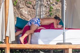 Now readingwho is margot robbie's husband? Margot Robbie Tom Ackerley Can T Keep Their Hands Off Each Other