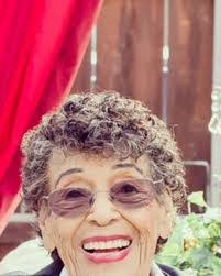 Esther Raya's Instagram, Twitter & Facebook