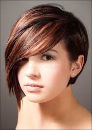 Highlights can help to contour the roundness of your face and bring attention to your there is no denying that the lob haircut deserves a spot on the list of short hairstyles for round faces. 155 Short Haircuts For Round Faces With Tutorial