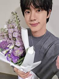 🍶🍵🏺🪴 IG: warwanarat #ELLEBsideStoryxWAR #ELLEThailand #ELLEBSideStory  #warwanarat W.Wanarat #หยิ่นวอร์