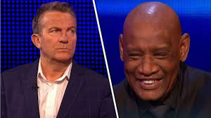 Bradley Walsh halts The Chase as a new revelation sparks concern