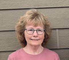 Hi! I'm Tami Schanzenbach and I owned Pets N Stuff in Mobridge, South  Dakota for nearly 25 years! ❤️🐾 During this time I worked with this Humane  Society to assist in finding