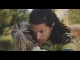 Il cumule aujourd'hui plus de 131 millions de vues sur sa chaîne youtube. Moha La Squale Luna Lyrics Genius Lyrics