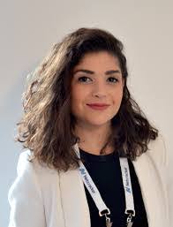 Stacy Paris's Instagram, Twitter & Facebook