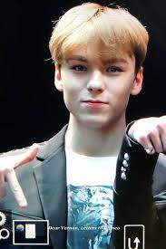Pin By Kwon Lee On Svt Vernon Seventeen Korean American Seventeen