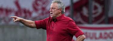 Lucas braga reconhece dificuldade da altitude e lamenta gols sofridos no começo do jogo. H6ca6je0ch89bm