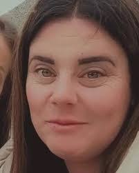 Leanne Flynn's Instagram, Twitter & Facebook