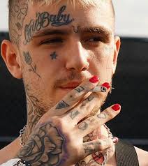 His final tattoo was a matching symbol with rapper riff raff of a chinese takeaway box. Pin By Bella On Lil Peep Lil Peep Tattoos Lil Peep Beamerboy Lil Peep Hellboy