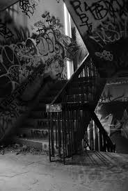 Black And White Graffiti Aesthetic Log In Tumblr Grunge Photography Aesthetic Pictures Street Art
