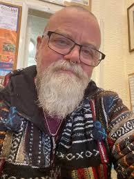 Just thought I'd post a new photo 🤓