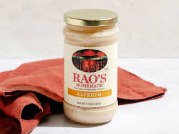 I Tried 9 Jarred Alfredo Sauces and This Is the One I'll Buy From Now On