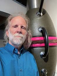 Rochester artist Lee Hoag returns to his roots in solo exhibition