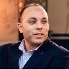 Proud of the team after today's annual meeting. Strong commitment, clear  focus, and true ownership. Thank you for the effort—together, we move  forward and deliver results.