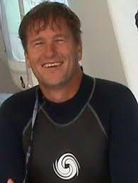 Diver recounts ocean ordeal