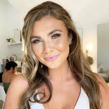 Chessie Mchugh's Instagram, Twitter & Facebook