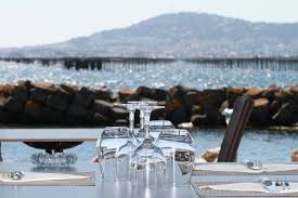 La Cote Bleue Bouzigues Hotel Restaurant De Poissons Et Fruits De Mer Resto Avenue Fr Resto Avenue Montepllier