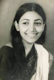 Happy birthday to #Deepti_Naval 3 February, 1952 Deepti Naval is an  American actress, director, and writer of Indian origin mostly active in  Hindi cinema. Her major contribution has been in the area