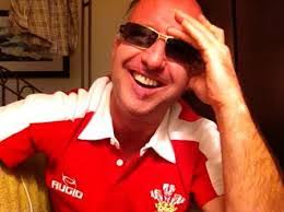 Shawn Larue's Instagram, Twitter & Facebook