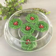 C8001 Holly Wreath Floating Candle Biedermann Sons Inc