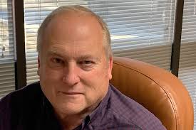 Rural Kansas superintendent makes personal plea for Medicaid expansion •  Kansas Reflector