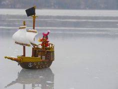 Peter Pan Minimates Soar Into The Disney Store Art Asylum Blog Disney Store Peter Pan Jolly Roger