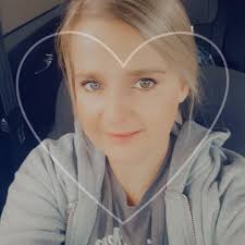 Are there volleyball group lessons available for girls near Gallatin?