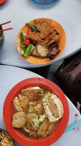 The dumplings that can be served fried or in soup. Below Is The Young Tau Foo The Best In Kl Picture Of Madras Lane Yong Tau Foo Kuala Lumpur Tripadvisor