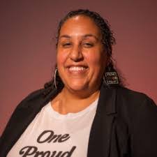 Katrina Holmes's Instagram, Twitter & Facebook