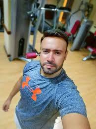 أحمد كامل يغني كان في طفل لايف بطريقه جامده. Ø£Ø­Ù…Ø¯ ÙƒØ§Ù…Ù„ ÙŠÙ†ØªÙ‡Ù‰ Ù…Ù† ØªØµÙˆÙŠØ± Ø¯ÙˆØ±Ù‡ ÙÙ‰ Ù…Ø³Ù„Ø³Ù„ Ø¨Ø­Ø± Ø¹ÙŠÙ†