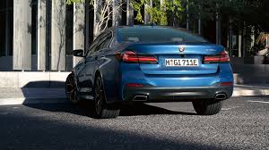 Bmw 5 Series Sedan Discover Highlights Bmw Dubai Com