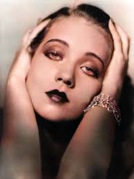 Ann Sothern in the classic sitcom Private Secretary (1953–1957)! In that  show, Ann Sothern played the efficient and charming Susie MacNamara, a  private secretary to theatrical talent agent Peter Sands, played by